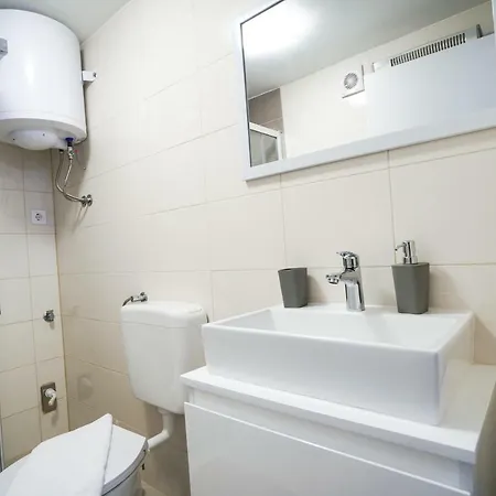 S&j Appartement *